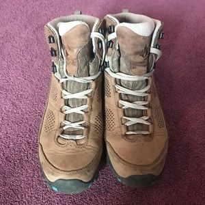 Hiking Boots 🥾 🥾